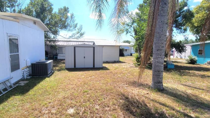 65 Juniper Drive East a Dundee, FL Mobile or Manufactured Home for Sale